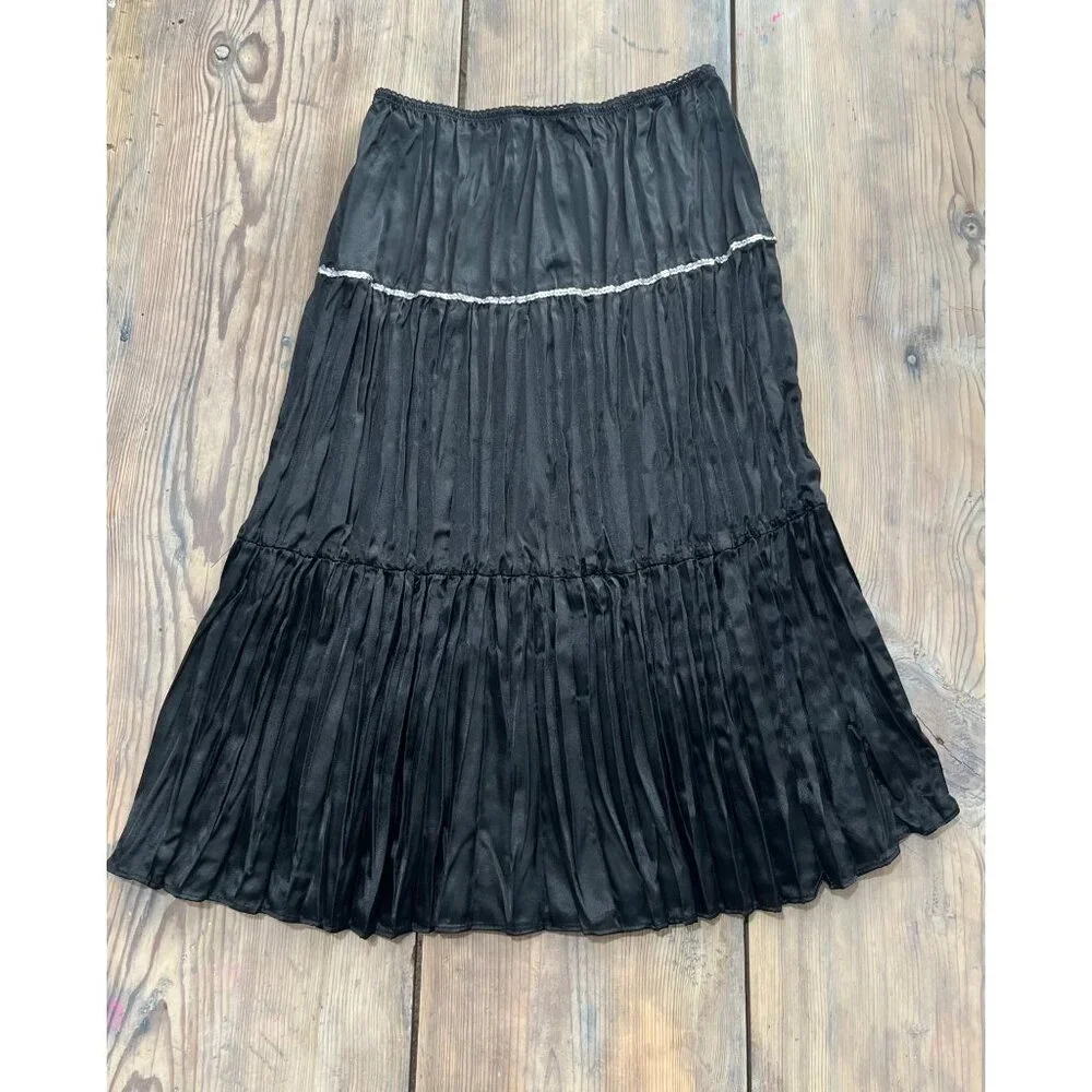 Y2K My Michelle Midi Broomstick Skirt Juniors M Black Satin with Sequin Detail